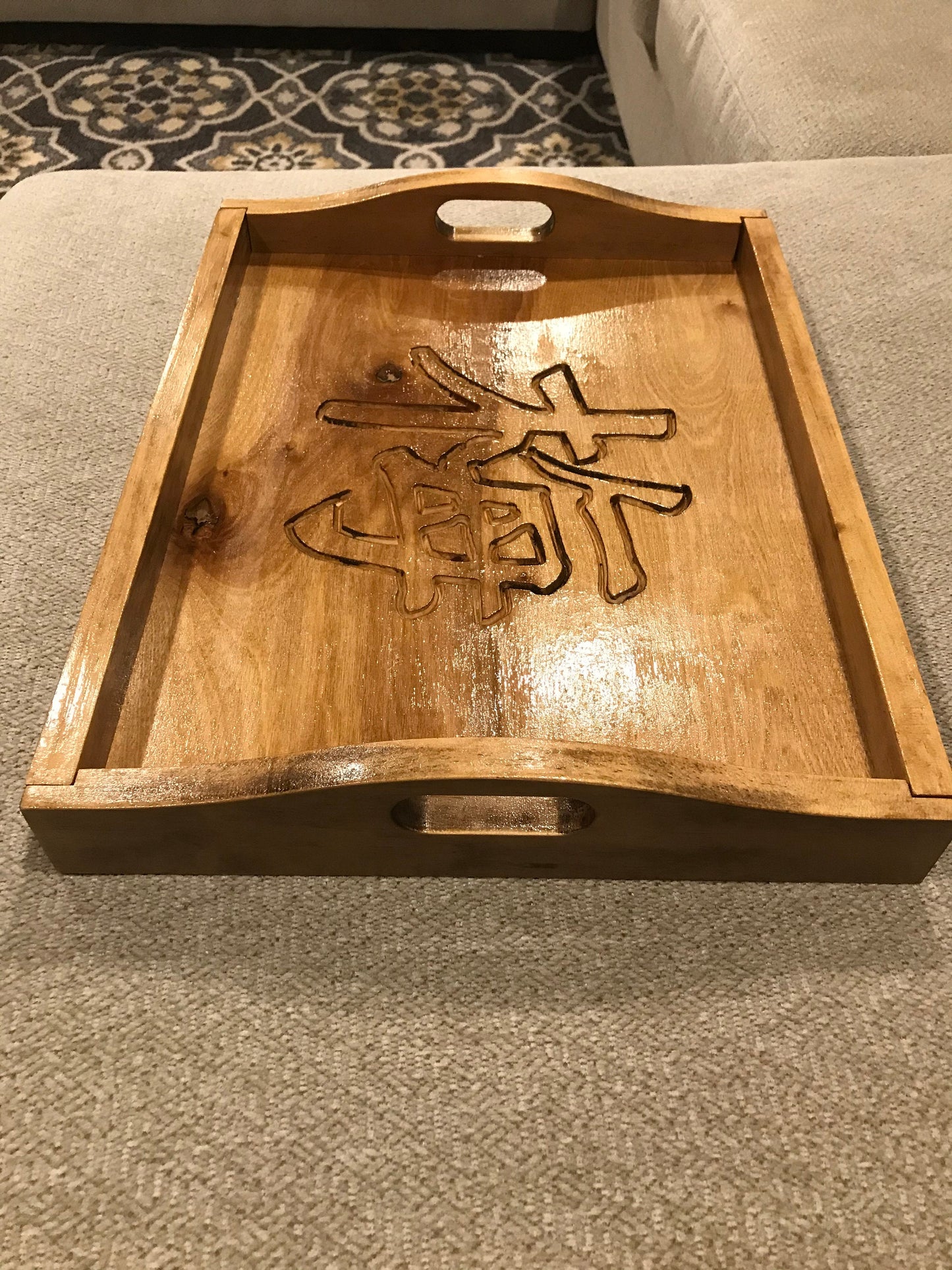 Personalized Wooden Serving Tray: Your Photo