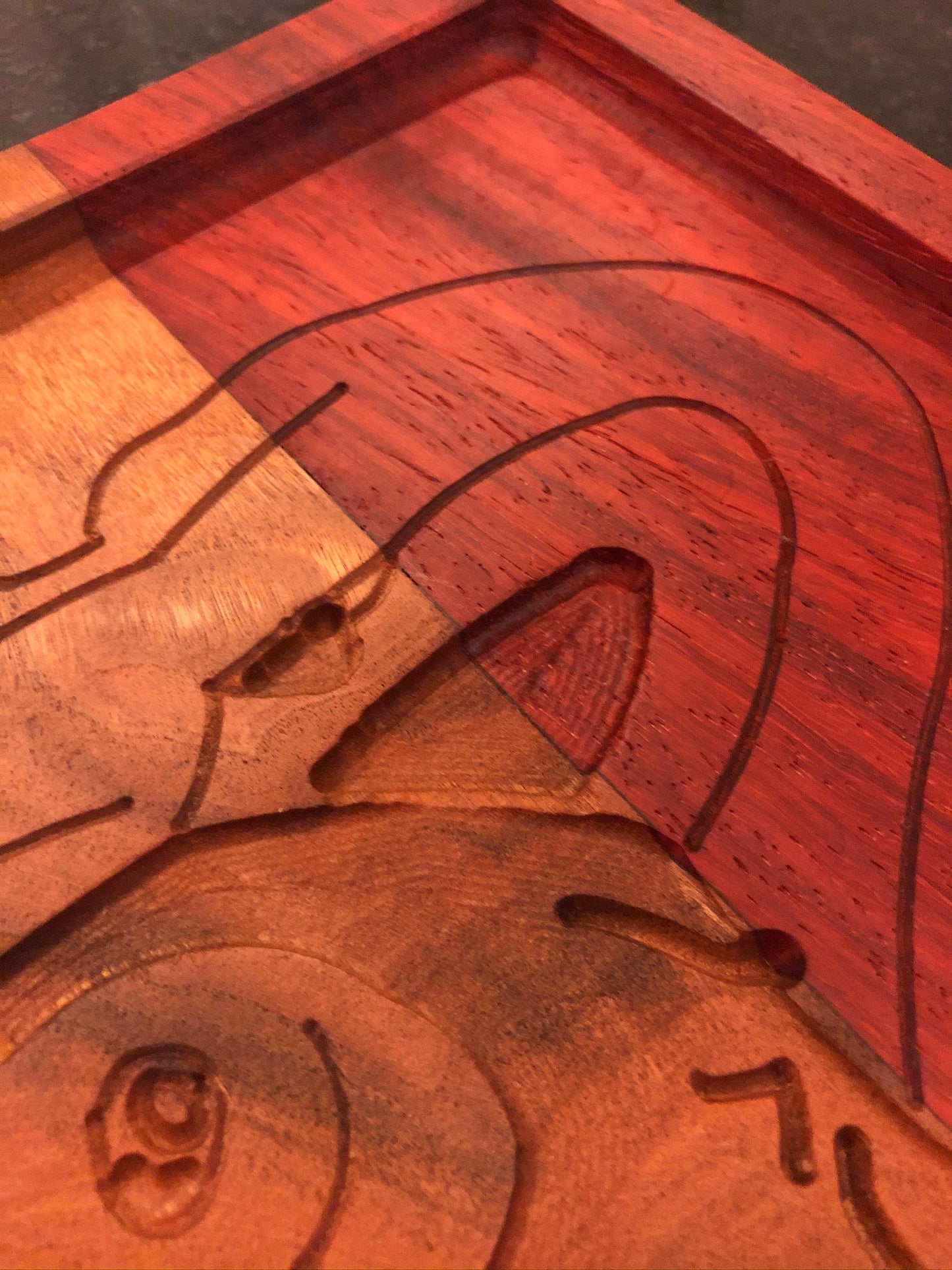 Personalized Wooden Serving Tray: Your Pet