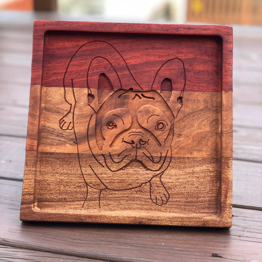 Personalized Wooden Serving Tray: Your Pet